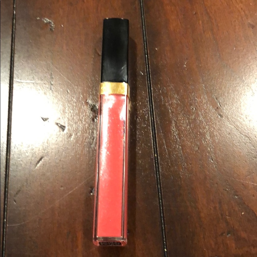 Rouge coco gloss